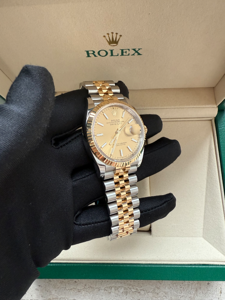 Часы Rolex DateJust 36 mm Steel and Yellow gold 126233-0015