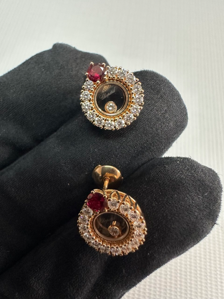 Серьги Chopard Happy Diamonds Joaillerie 839466-5001