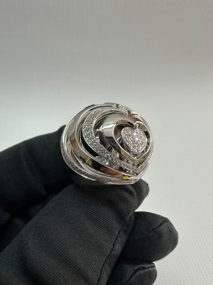 Кольцо Chopard Classic Diamonds 826978-1110