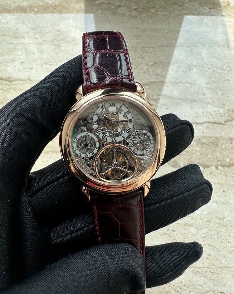 Часы AUDEMARS PIGUET Jules Audemars Tourbillon 257180R A unique piece.