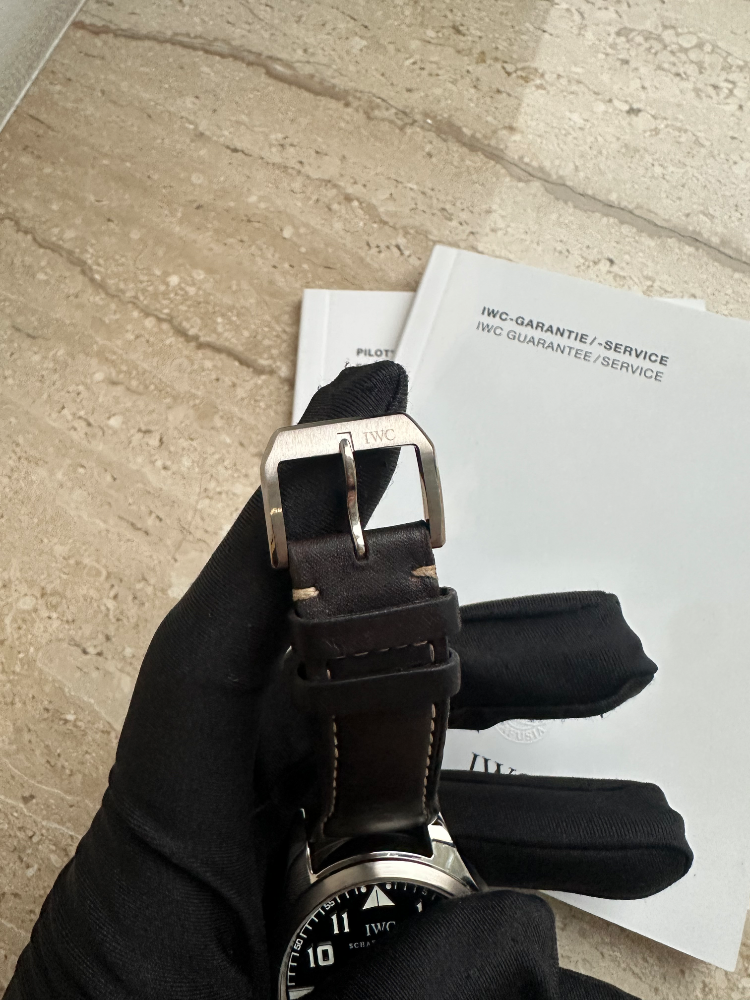 Часы IWC Saint Exupery UTC Pilots IW326102