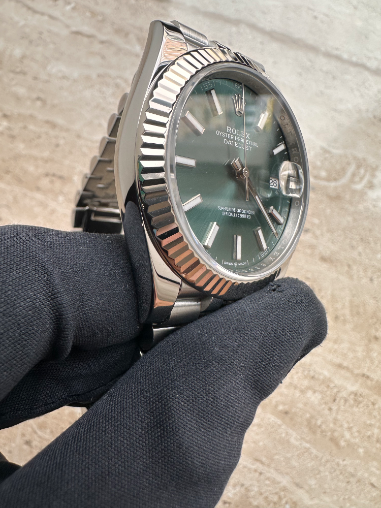 Часы Rolex DateJust 41 mm Steel and White gold 126334-0028