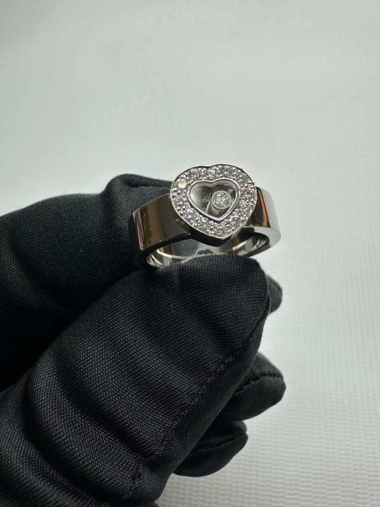 Кольцо Chopard Happy Diamonds 822936