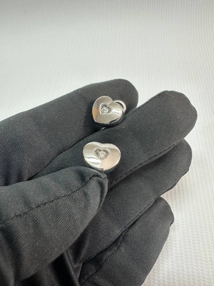 Серьги Chopard Happy Diamonds 843460-1001