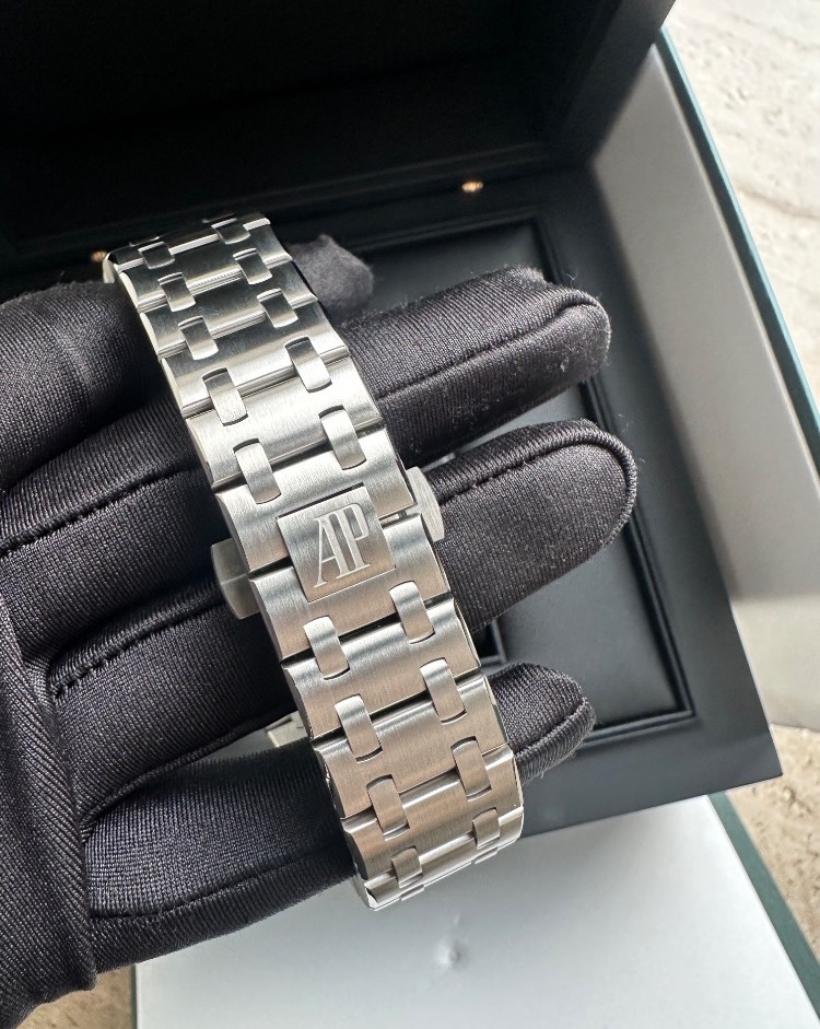 Часы AUDEMARS PIGUET Royal Oak Offshore Chronograph 26170ST.OO.D091CR.01