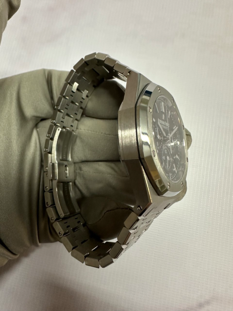 Часы AUDEMARS PIGUET Royal Oak Chronograph 41 mm 26320ST.OO.1220ST.01
