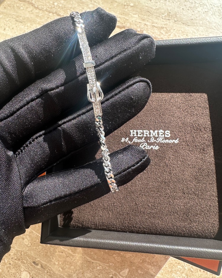 Браслет Hermes STIRRUP LEATHER BRACELET (SIZE 16) H124409B 0016