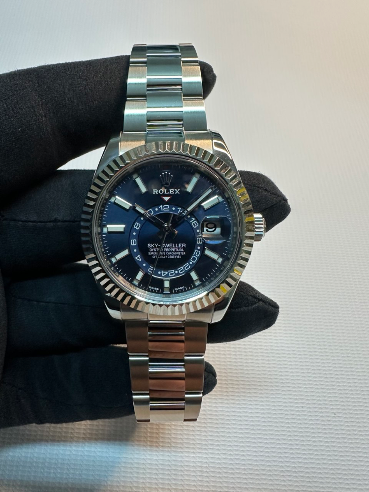 Часы Rolex SKY-DWELLER 42MM STEEL AND WHITE GOLD