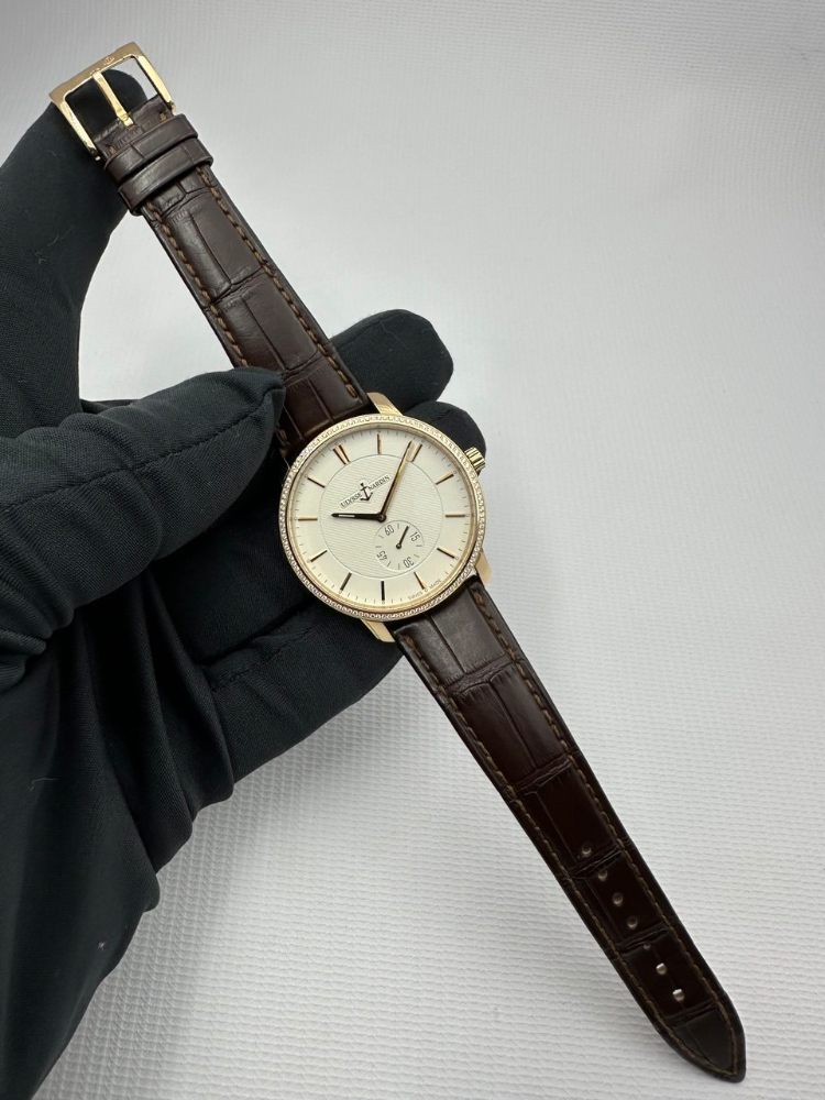 Часы Ulysse Nardin Classic Classico Manual Winding 8206-168B-2/31