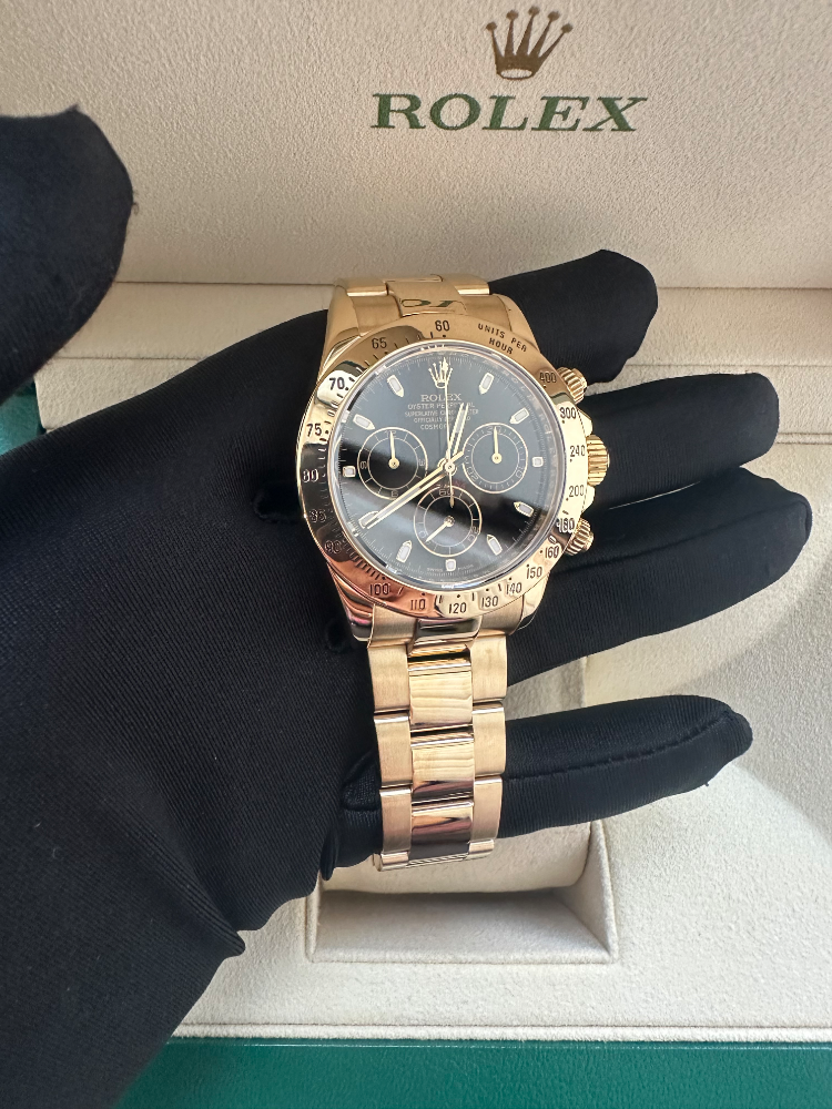 Часы Rolex DAYTONA COSMOGRAPH DAYTONA 40MM YELLOW GOLD 116528