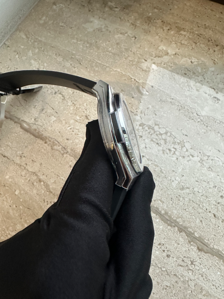 Часы Hublot Classic Fusion Automatic 45 mm 511.NX.1171.RX