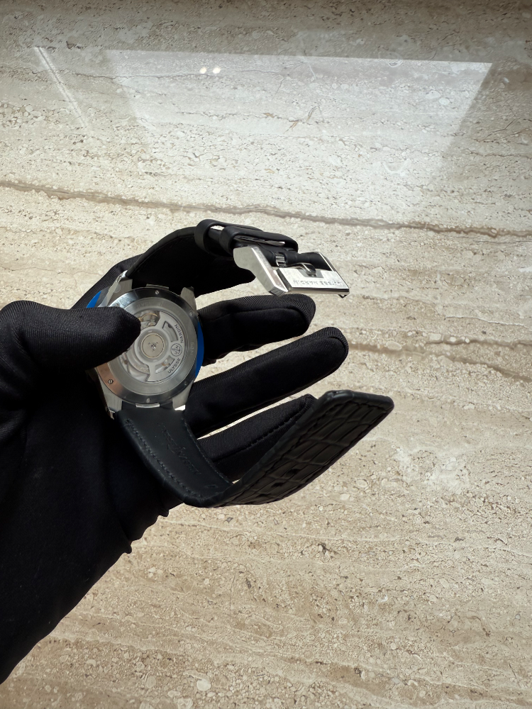 Часы Ulysse Nardin BLAST DUAL TIME 42mm 243-20/42