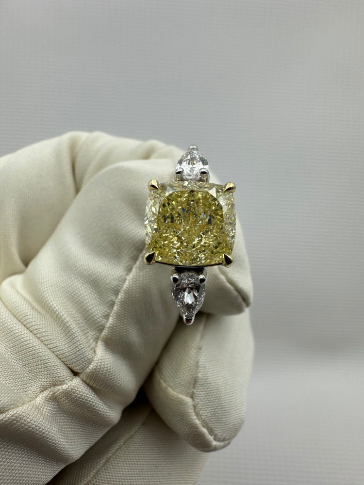 Кольцо No name с бриллиантом 5.09ct FLY/VVS2 (GIA)