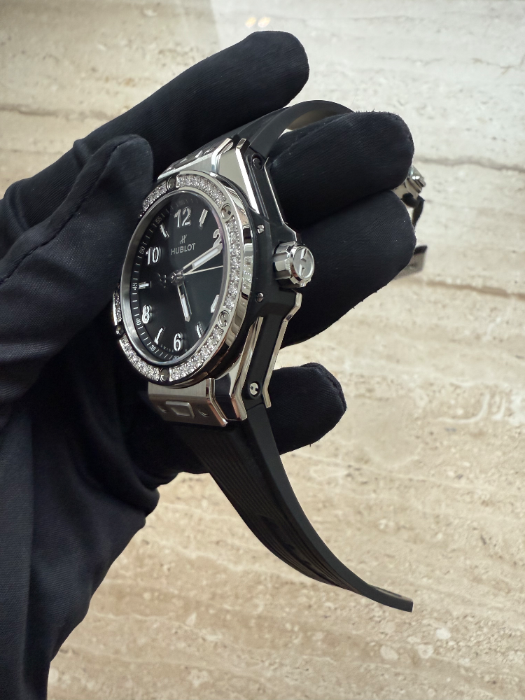 Часы Hublot Big Bang ONE CLICK STEEL DIAMONDS 465.SX.1170.RX.1204