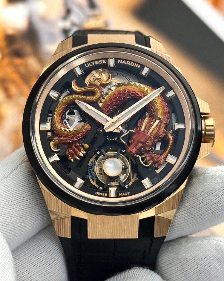 Часы Ulysse Nardin BLAST TOURBILLON DRAGON 1725-400-2A/1A