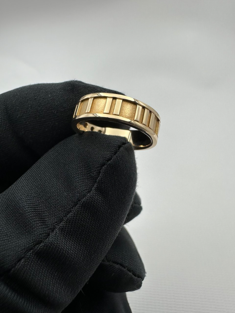 Кольцо Tiffany&Co. Atlas