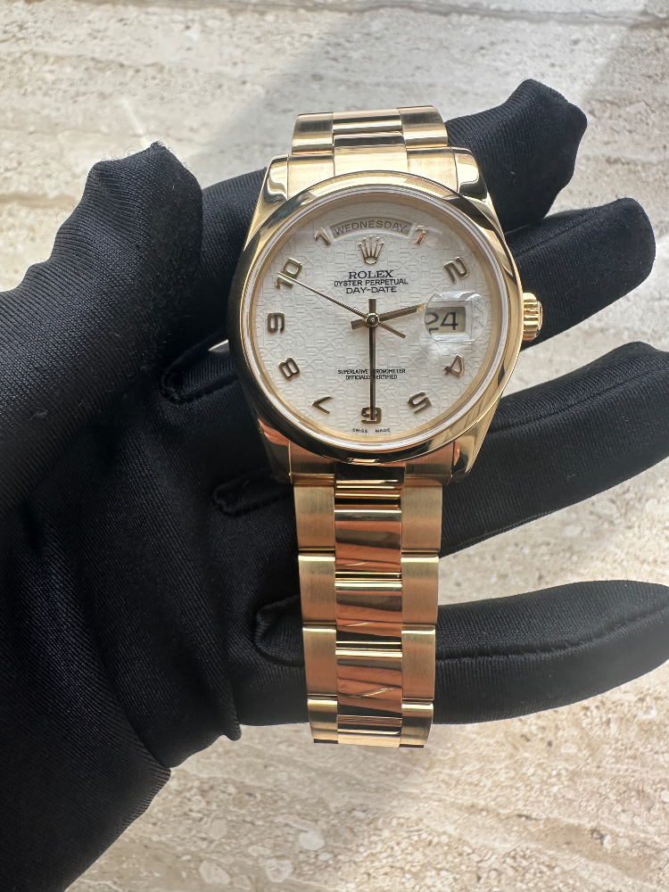 Часы Rolex Day-Date Yellow Gold 36mm 118208