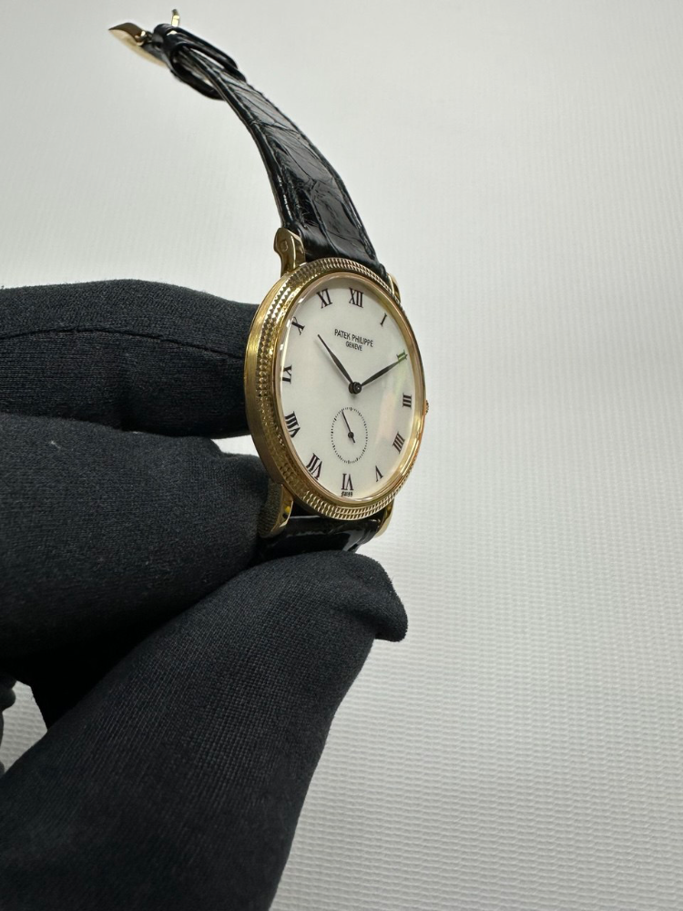Часы Patek Philippe Calatrava 3919J-001