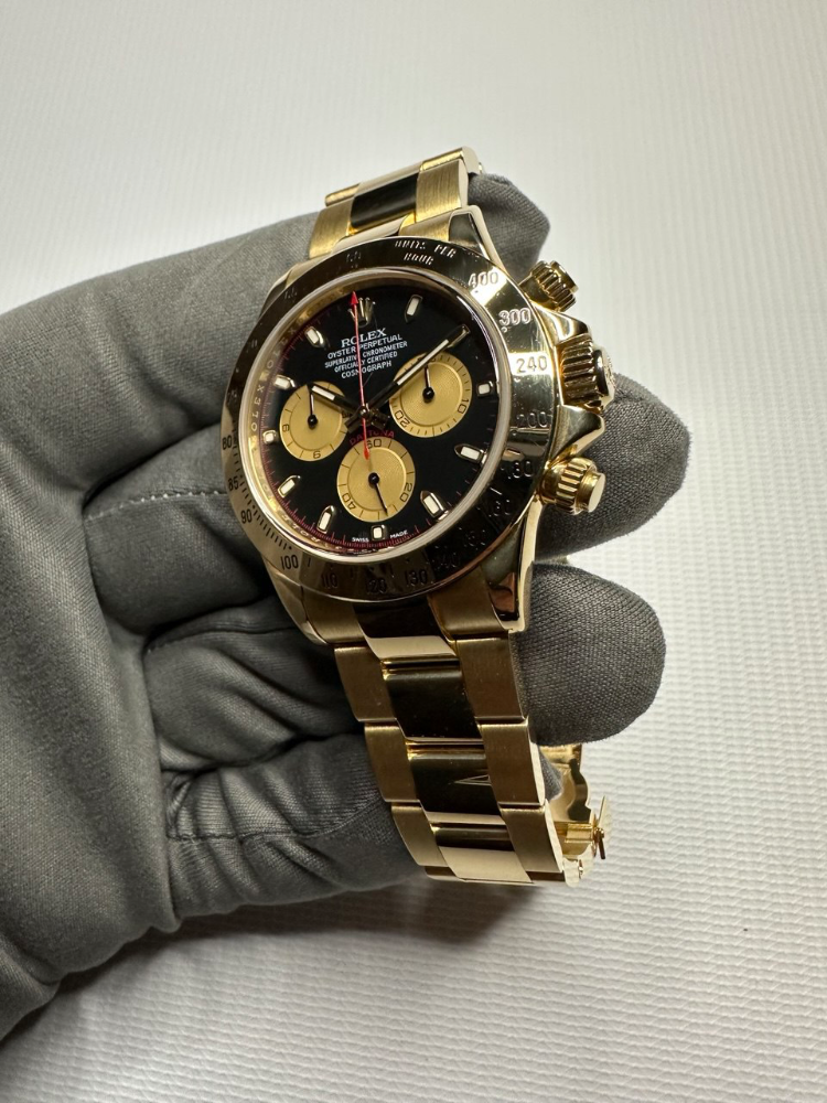 Часы Rolex Cosmograph Daytona 40mm Yellow Gold 116528