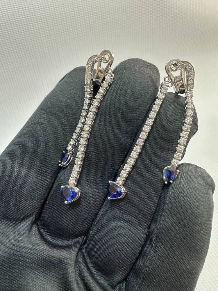 Серьги Chopard Classic Diamonds 84/4843/3