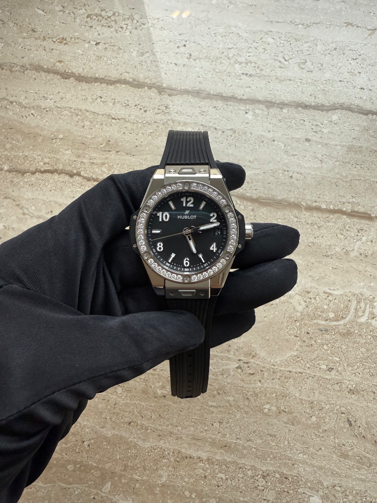 Часы Hublot Big Bang ONE CLICK STEEL DIAMONDS 465.SX.1170.RX.1204