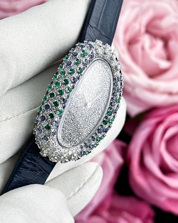 Часы Cartier BAIGNOIRE WJBA0060