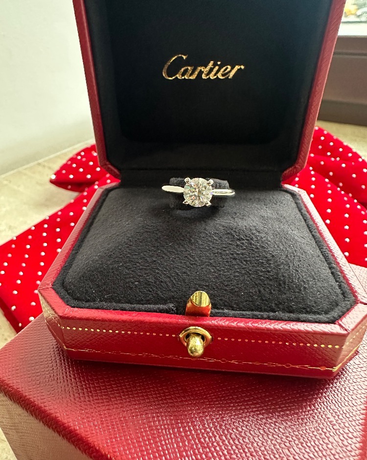 Кольцо Cartier 1895 SOLITAIRE N4163049 1 09ct H/VS1.
