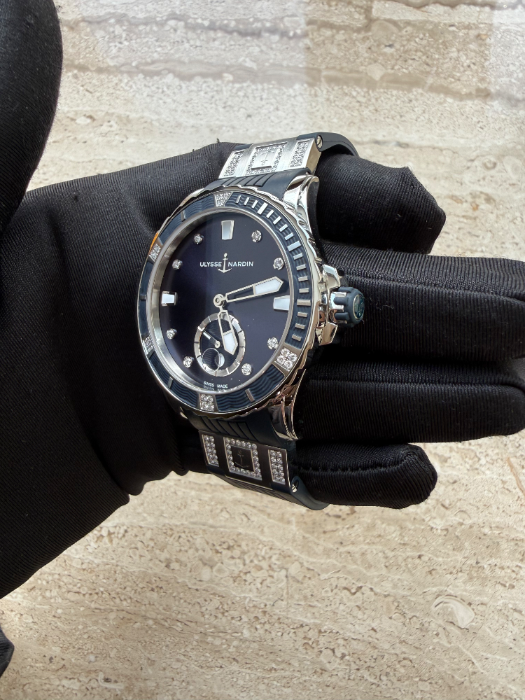 Часы Ulysse Nardin Diver 40 mm 3203-190-3C/10.13