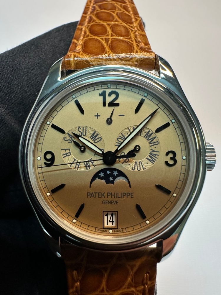 Часы Patek Philippe Complications 5450P-001