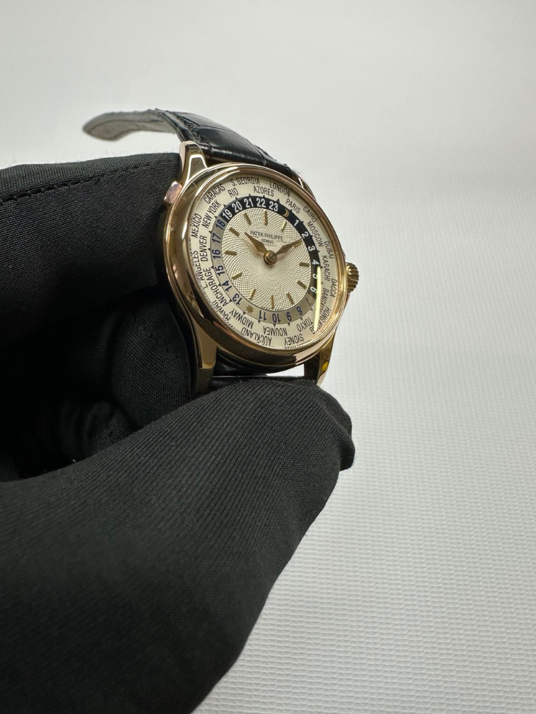 Часы Patek Philippe Complications World Time 5110J.