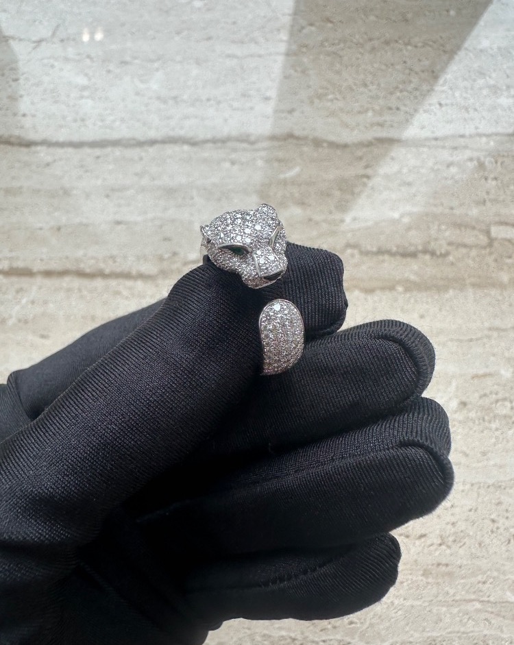 Кольцо Cartier PANTHÈRE DE RING MEDIUM MODEL PAVED N4225200