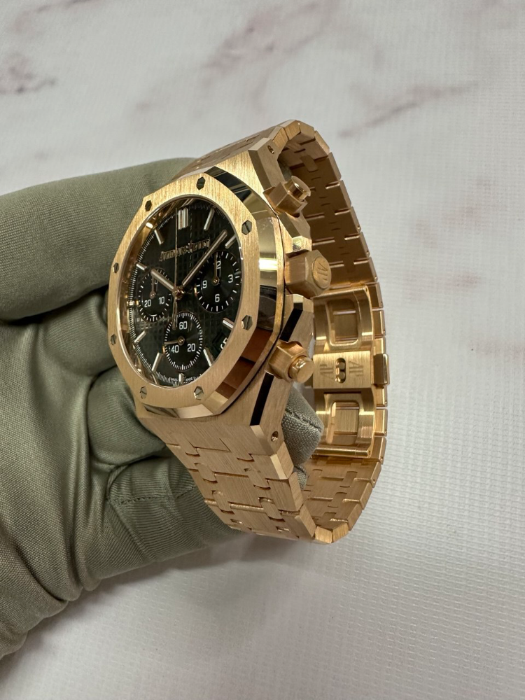 Часы AUDEMARS PIGUET ROYAL OAK CHRONOGRAPH 26240OR.OO.1320OR.08