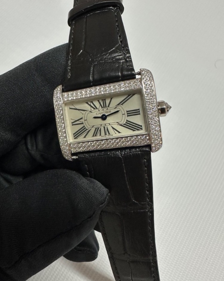 Часы Cartier Tank Divan PM White Gold Diamonds