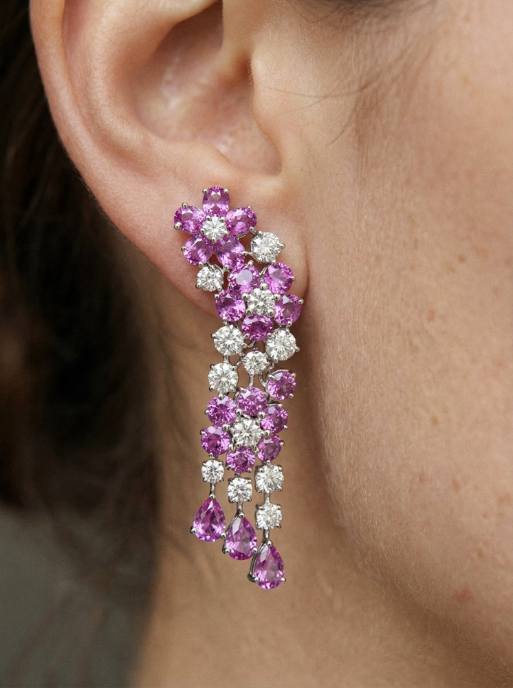 Серьги Graff Pink Multi Shape Sapphires Earrings With White Round Diamonds ref. RGE 1258