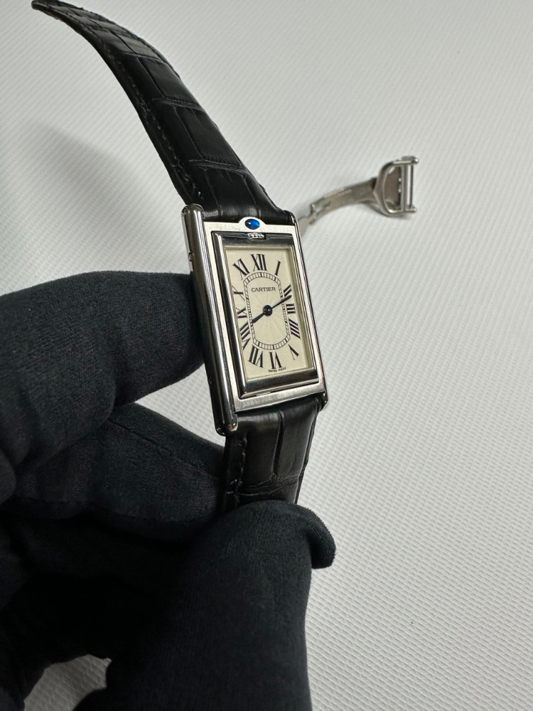 Часы Cartier 2390 Tank Basculante Mecanique
