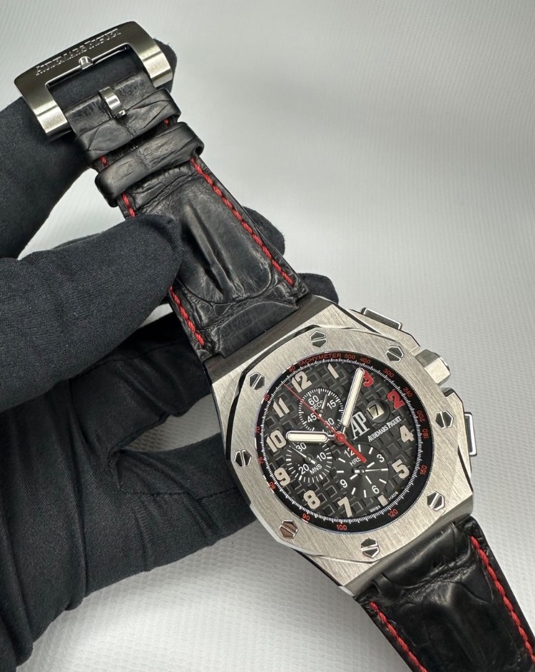 Часы AUDEMARS PIGUET ROYAL OAK OFFSHORE  SHAQUILLE O NEAL CHRONOGRAPH