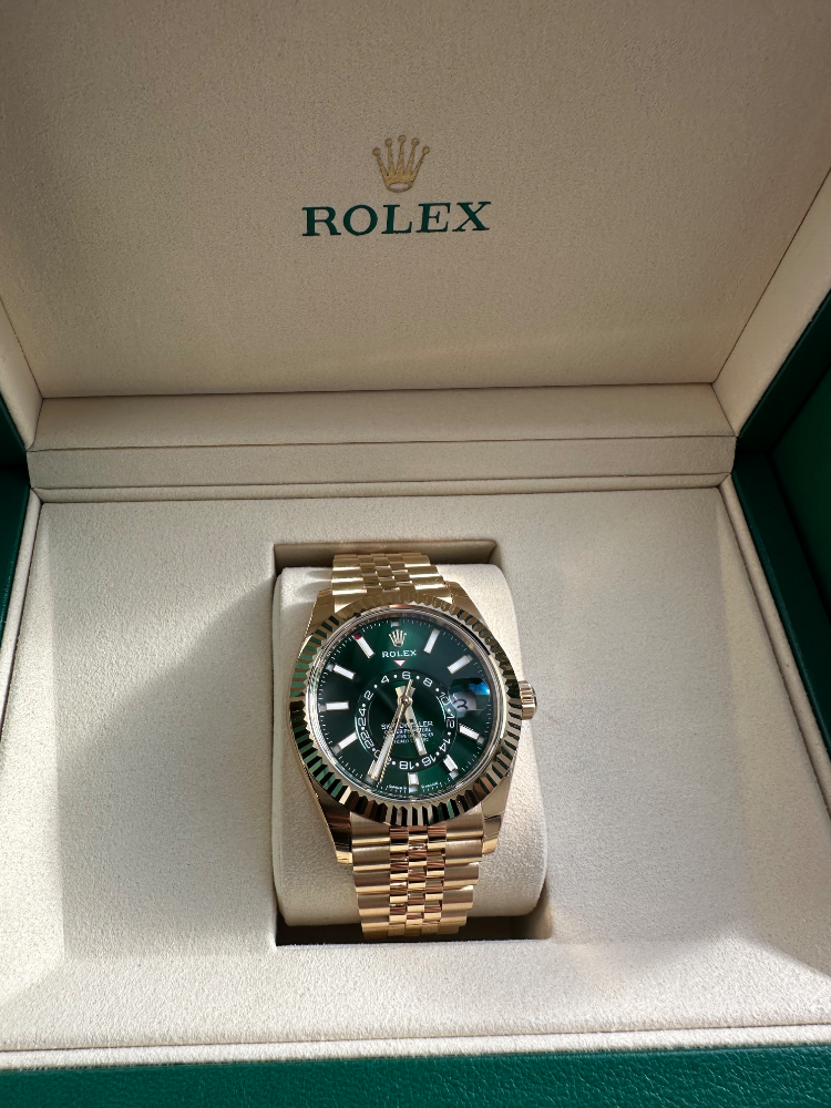 Часы Rolex SKY-DWELLER Yellow Gold 336938-0008