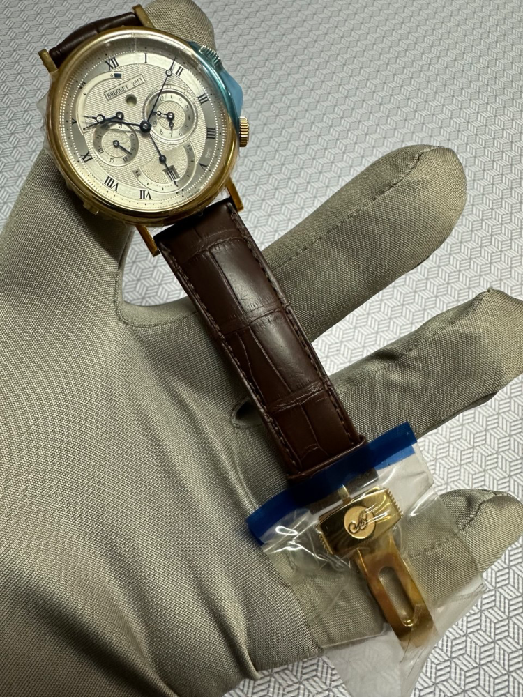 Часы Breguet Classique 5707 Le Reveil du Tsar 5707BA/12/9V6