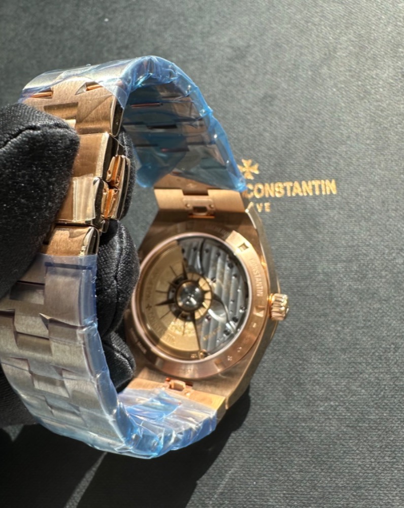 Часы Vacheron Constantin Overseas 4500V/110R-B705