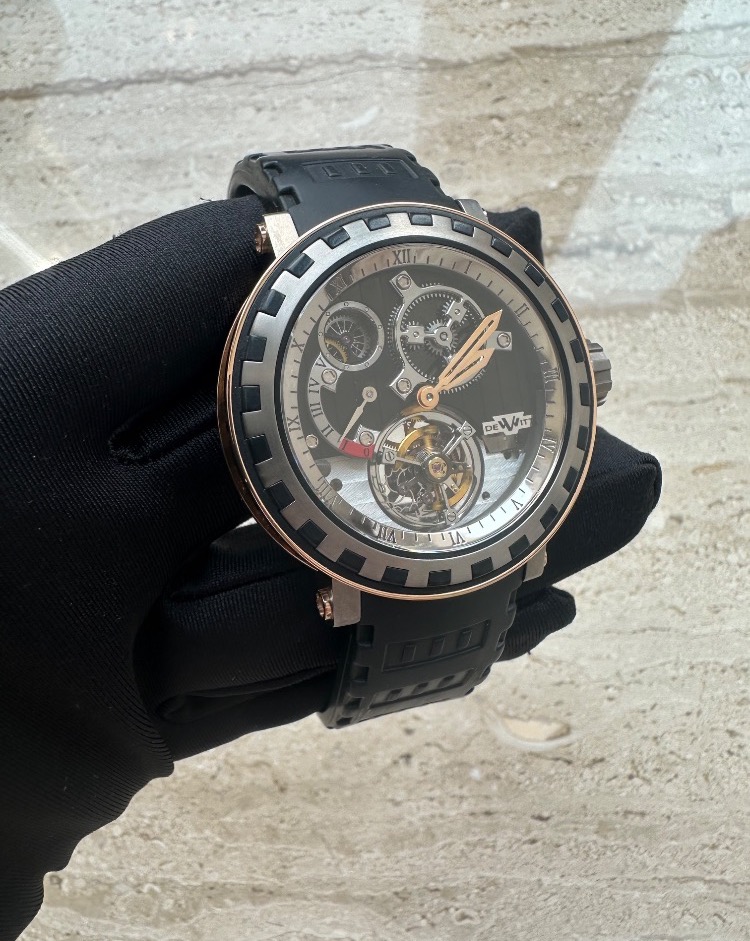 Часы DeWitt ACADEMIA TOURBILLON DIFFERENTIEL AC.8002.28A.M954