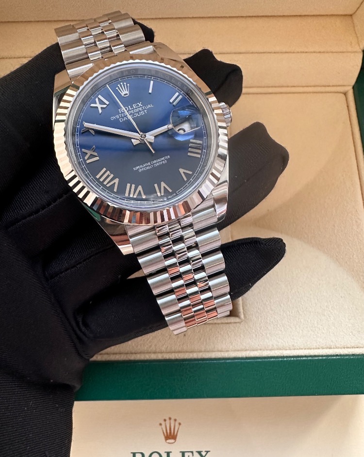 Часы Rolex DATEJUST 41MM STEEL AND WHITE GOLD 126334-0038