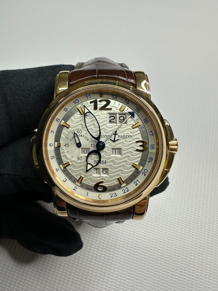 Часы Ulysse Nardin CLASSICAL GMT ± PERPETUAL 42MM LIMITED EDITION