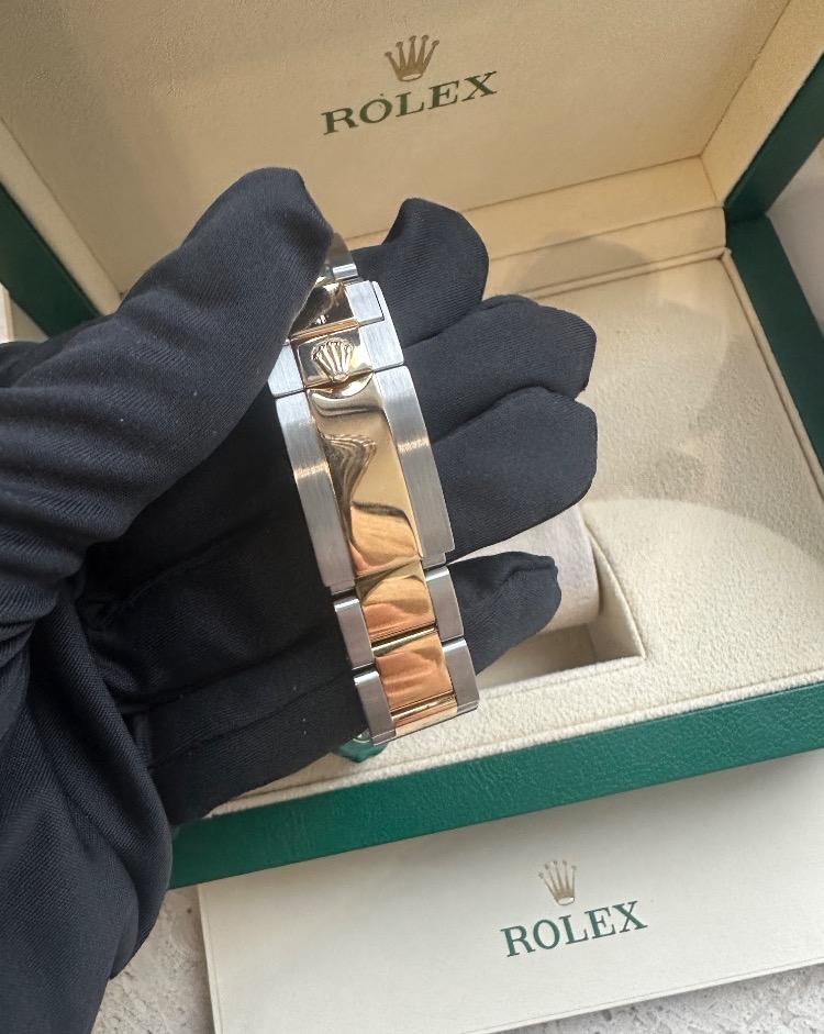 Часы Rolex Cosmograph Daytona 40mm Steel and Yellow Gold 116523 blue