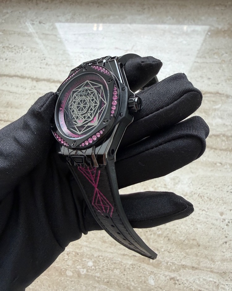 Часы Hublot Big Bang Sang Bleu All Black Pink 39 mm 465.CS.1119.VR.1233.MXM18
