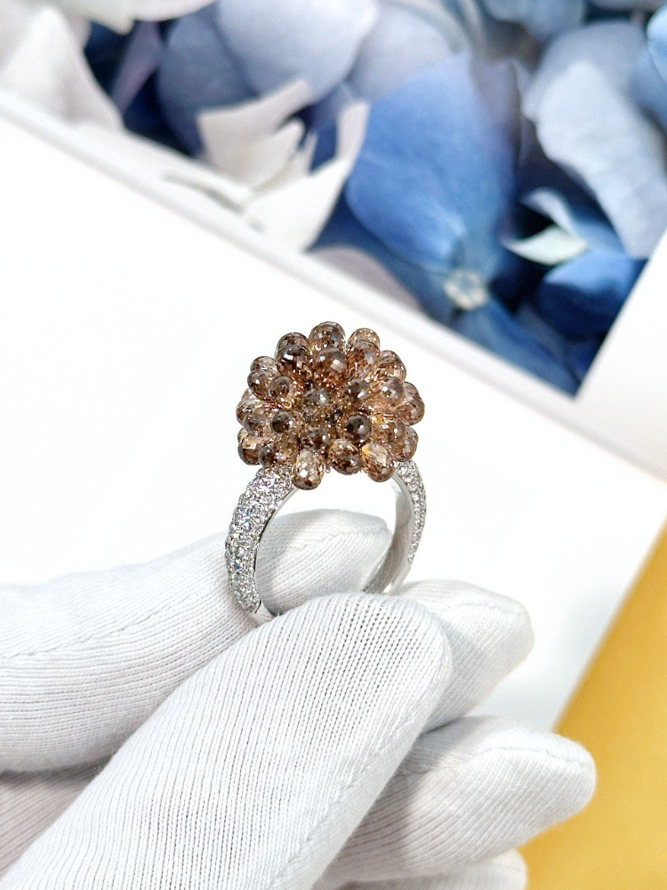 Кольцо Chopard Copacabana Brown Briolette Diamonds 826904-1216