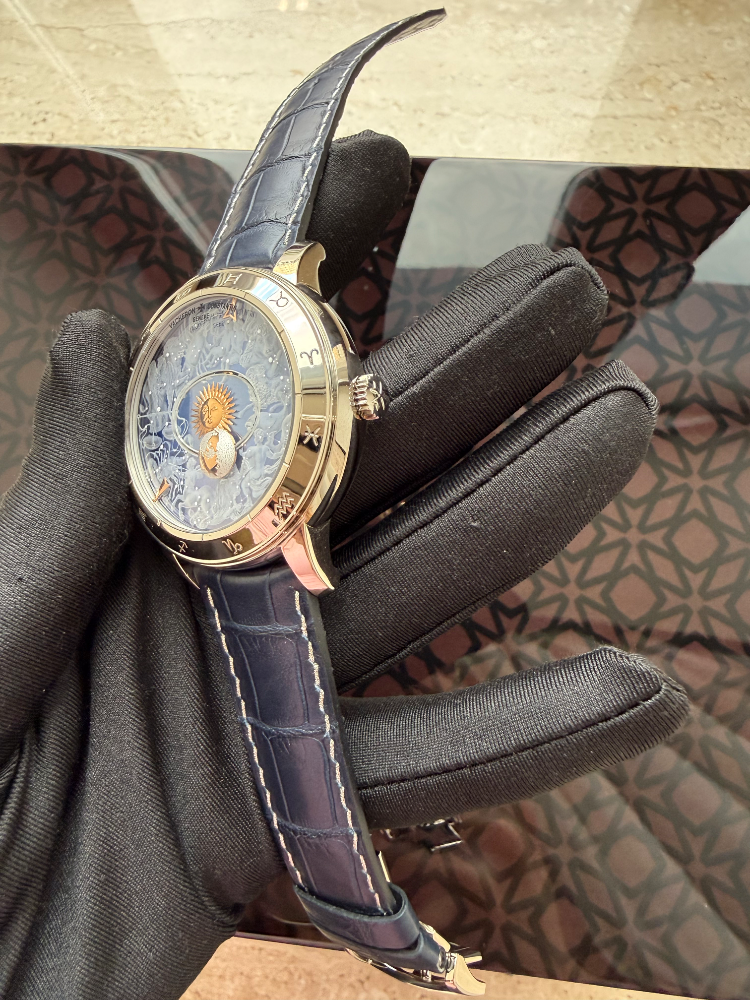 Часы Vacheron Constantin METIERS D ART COPERNICUS CELESTIAL SPHERES 7600U/000G-B226