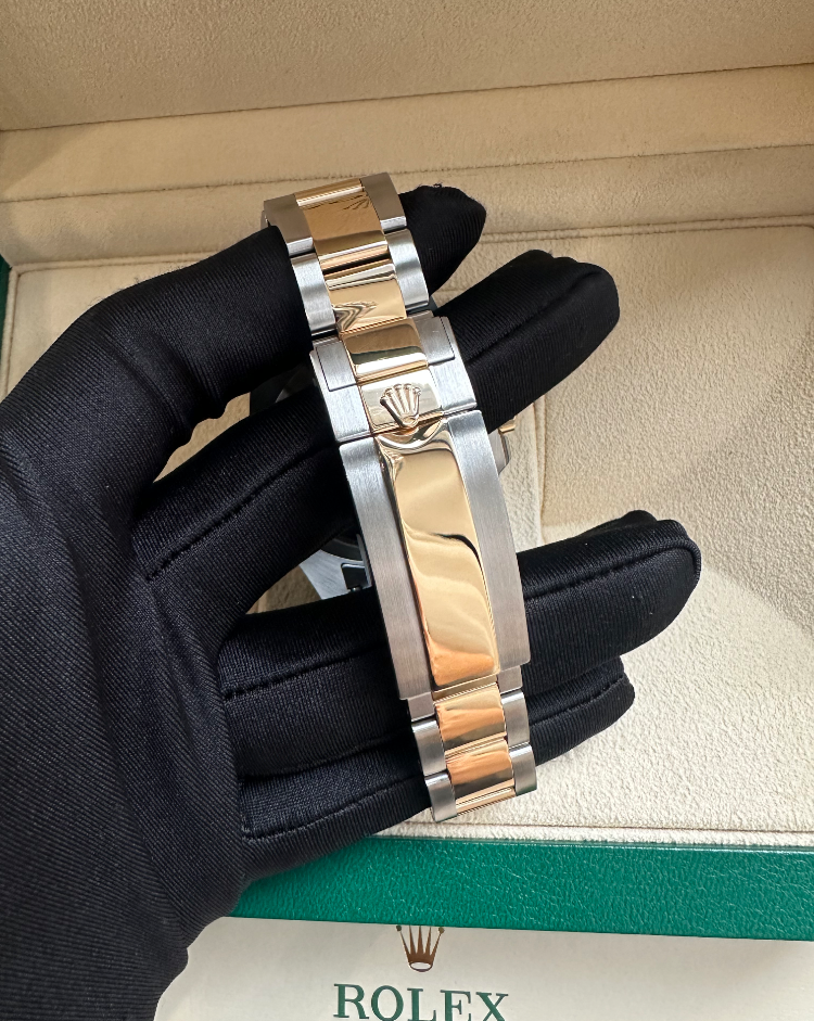 Часы Rolex Submariner Date 41 mm Steel and Yellow Gold 126613LN-0002