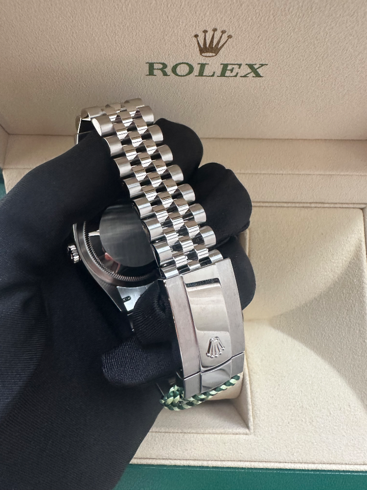 Часы Rolex Datejust 36mm Steel and White Gold 126234-0037
