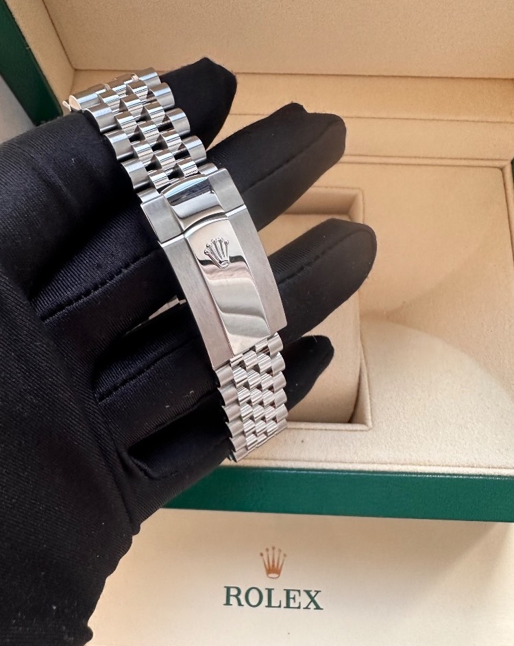 Часы Rolex DATEJUST 41MM STEEL AND WHITE GOLD 126334-0038