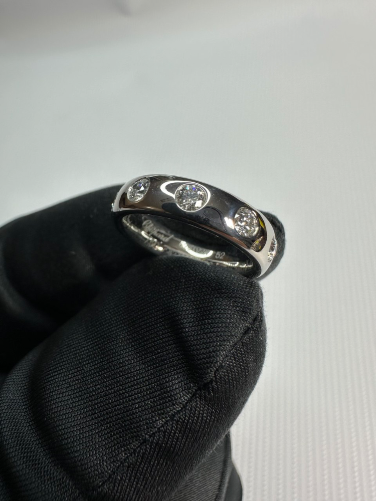 Кольцо Chopard Classic ring 827336-1102